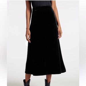 COPY - Like new Princess highway velvet skirt